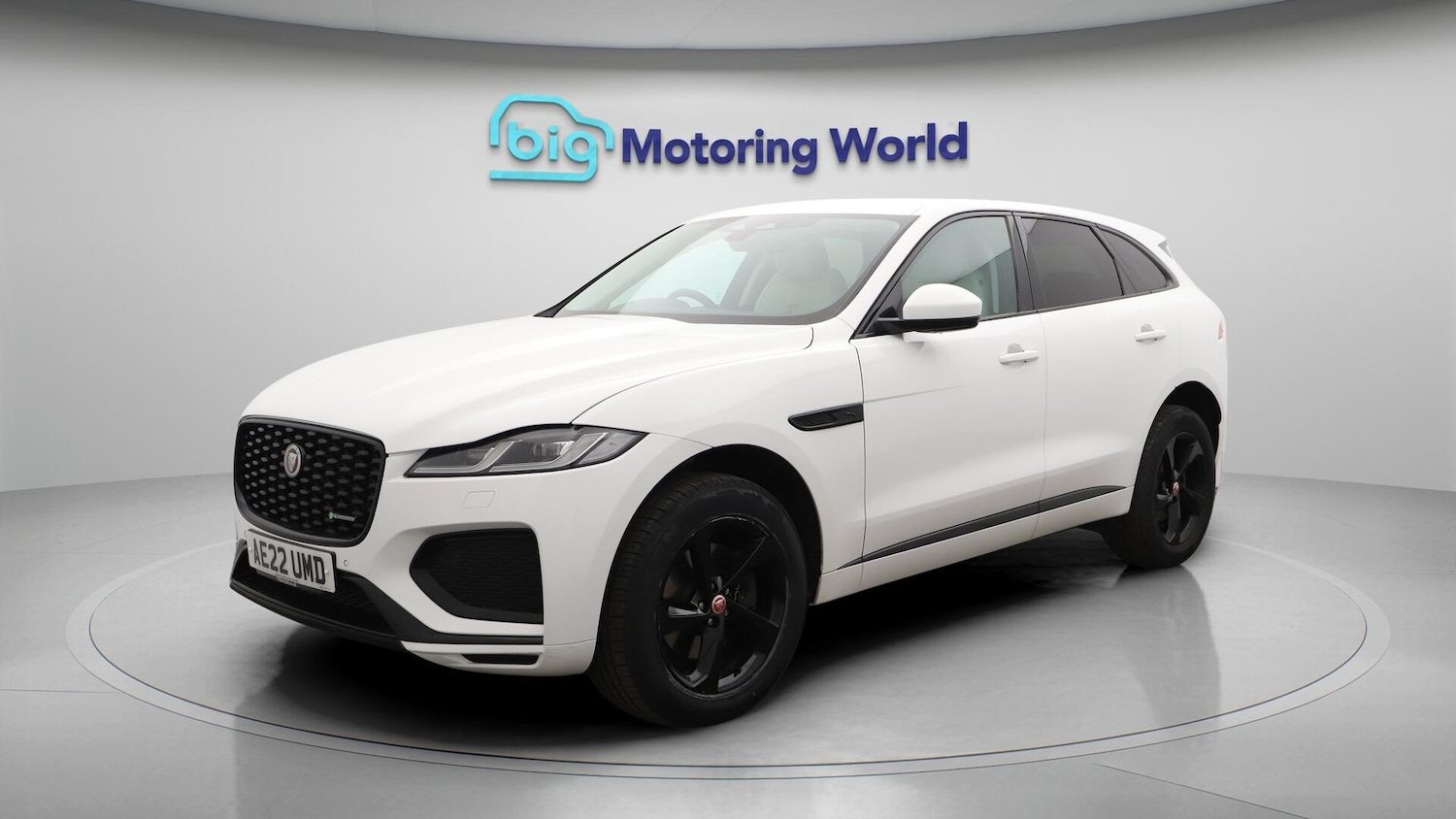 Used Jaguar F-Pace 2022 for sale - 76432649: Photo 4
