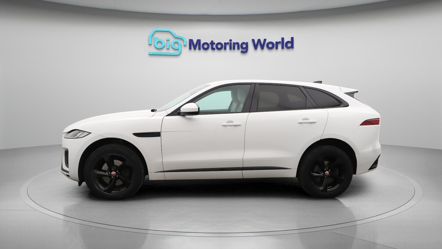 Used Jaguar F-Pace 2022 for sale - 76432649: Photo 5