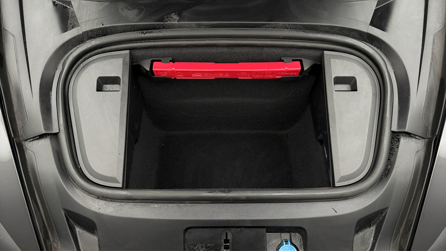 Used Porsche Taycan 2022 for sale - 78095652: Photo 18