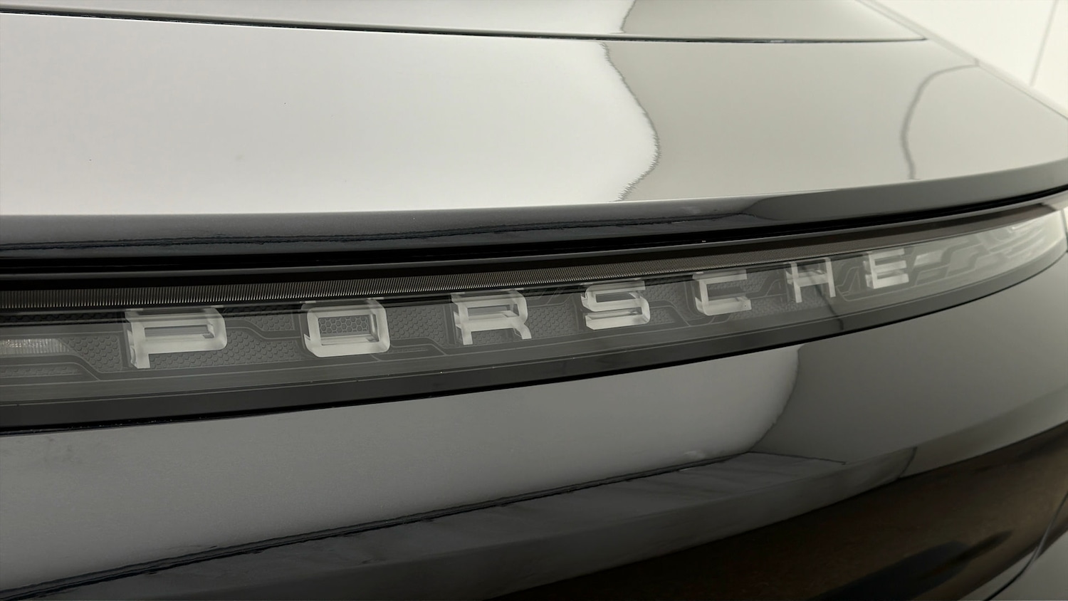 Used Porsche Taycan 2022 for sale - 78095652: Photo 19