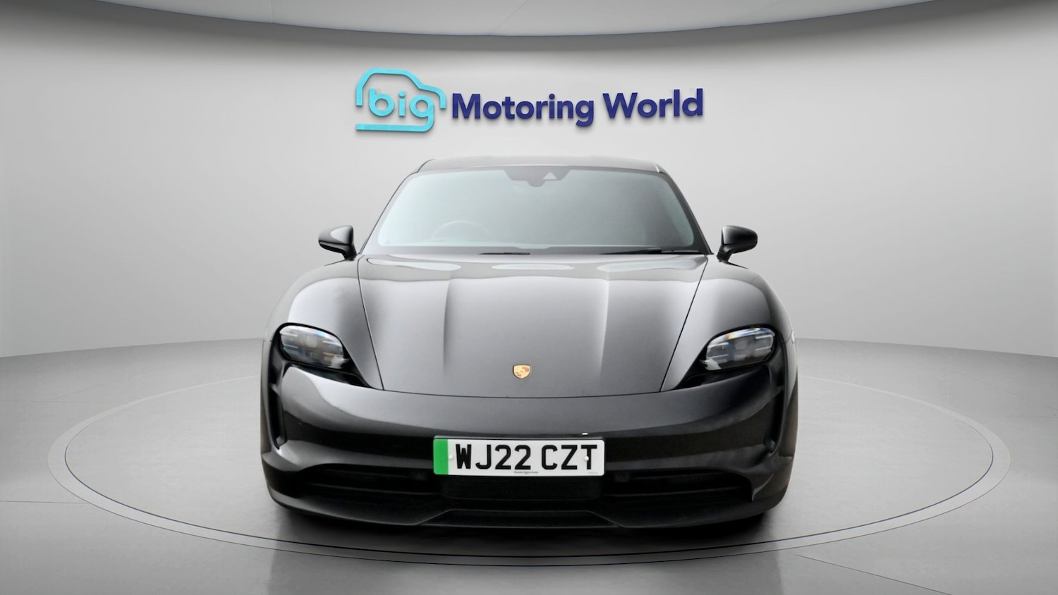 Used Porsche Taycan 2022 for sale - 78095652: Photo 2