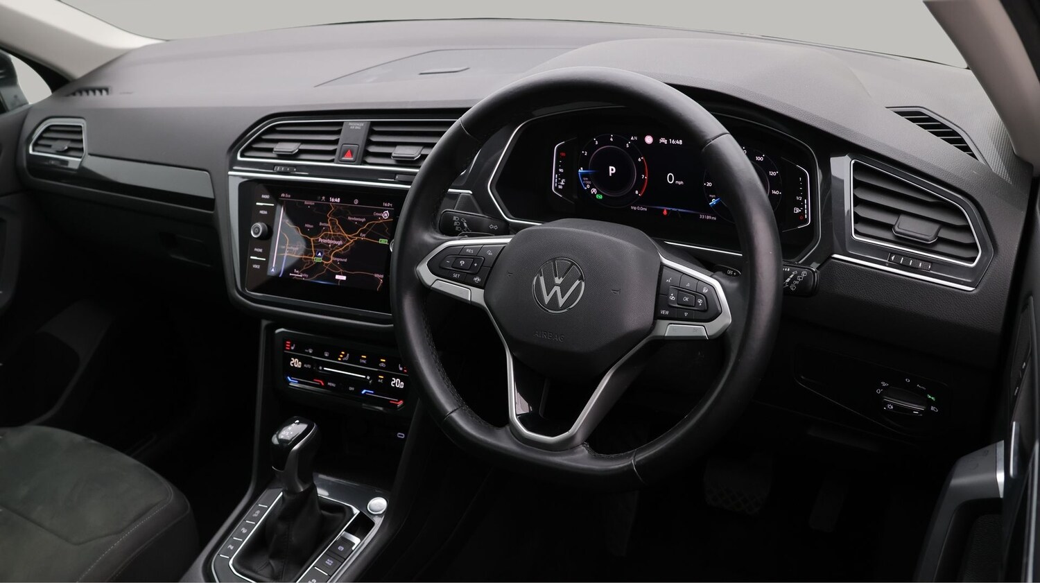 Used Volkswagen Tiguan for sale - 77365503: Photo 9