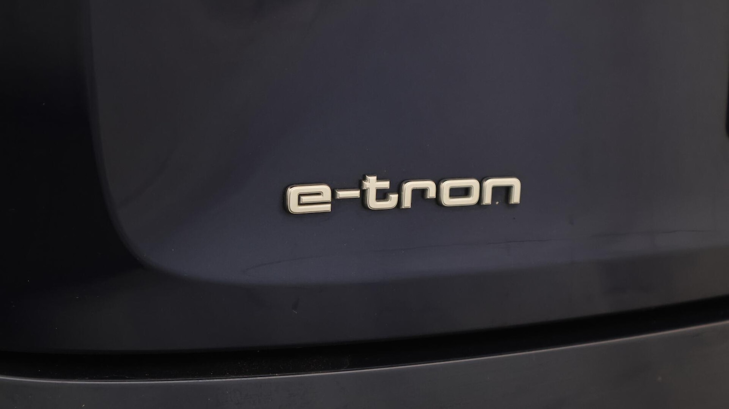 Used Audi e-tron 2021 for sale - 76370477: Photo 22