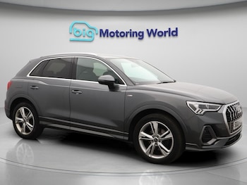 Audi - Q3