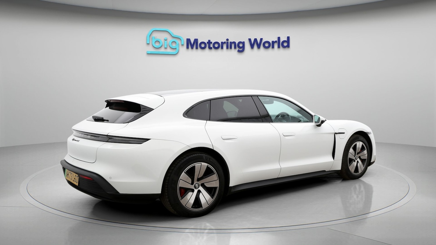 Used Porsche Taycan 2023 for sale - 77461921: Photo 7