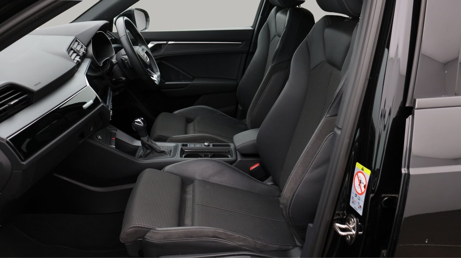 Used Audi Q3 for sale - 77872357: Photo 14