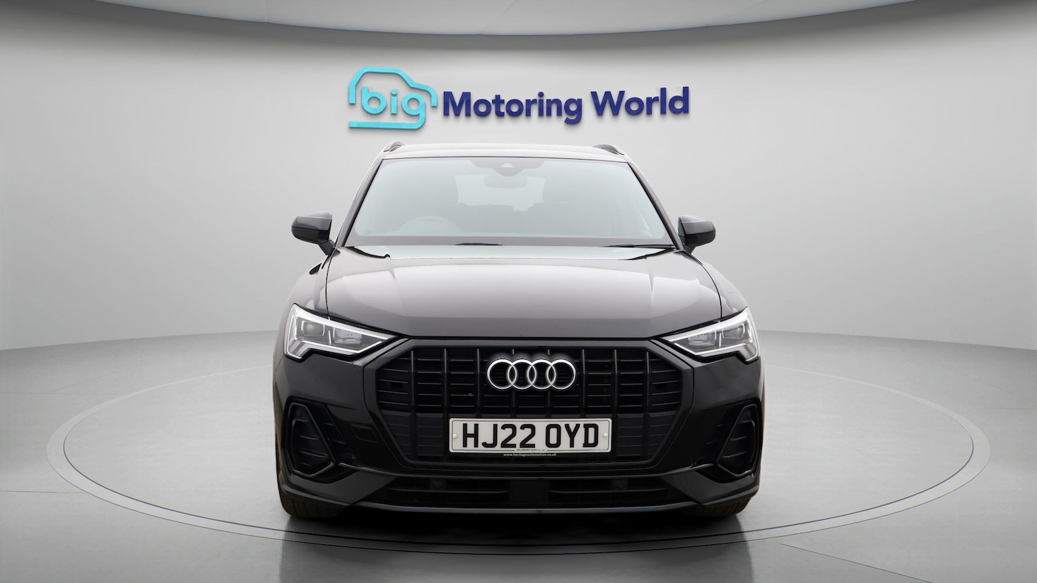Used Audi Q3 for sale - 77872357: Photo 2