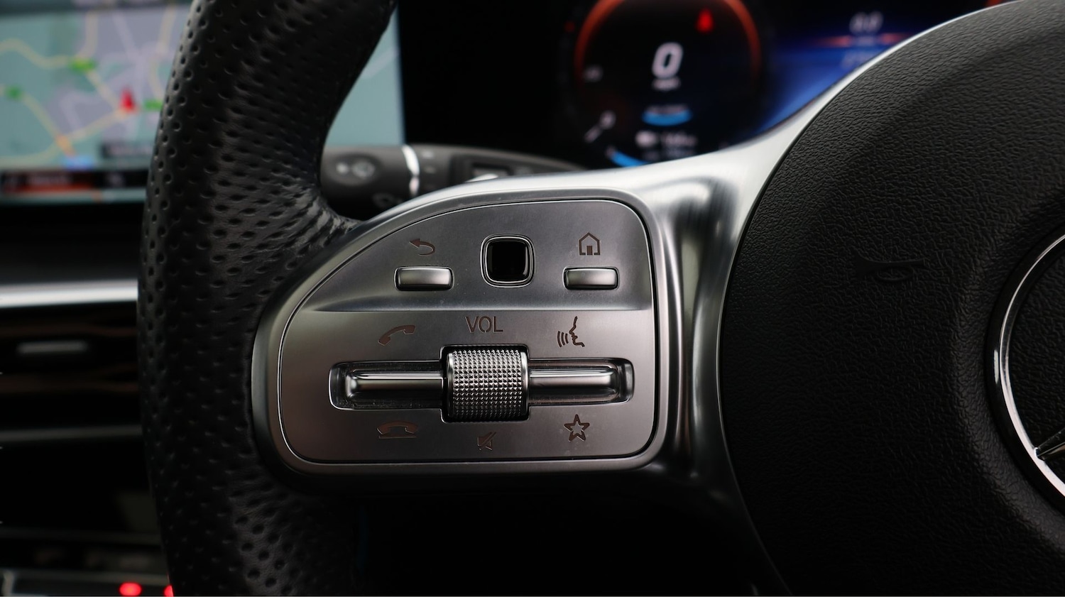 Used Mercedes-Benz EQC 2023 for sale - 77579489: Photo 26