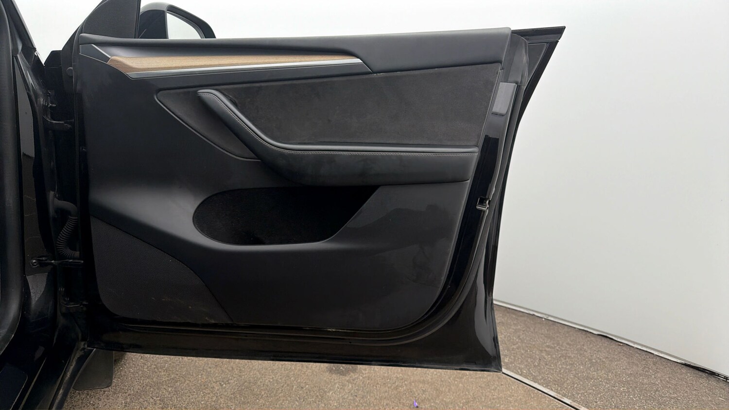 Used Tesla Model Y for sale - 77915823: Photo 14