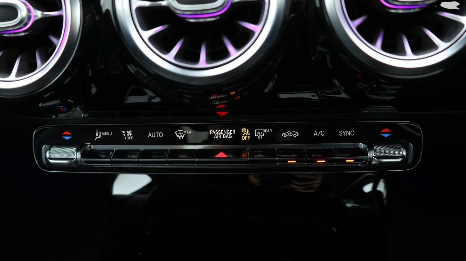 Used Mercedes-Benz CLA 2020 for sale - 76780727: Photo 13