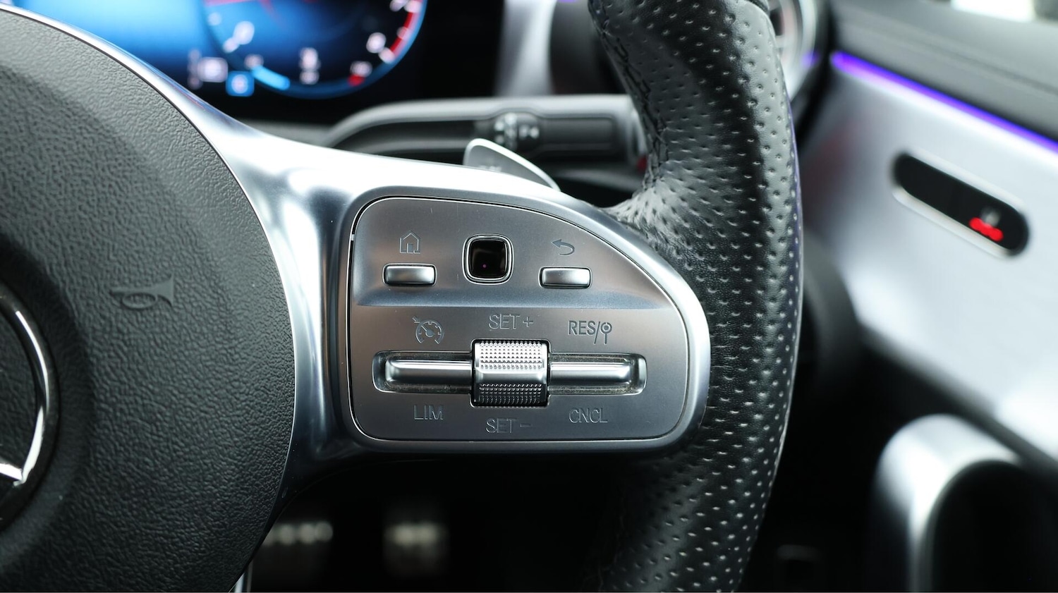 Used Mercedes-Benz CLA 2020 for sale - 76780727: Photo 25