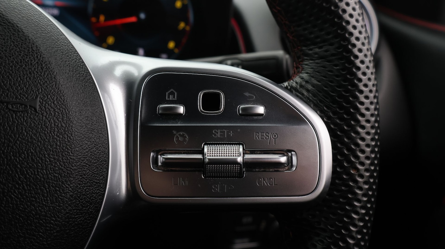 Used Mercedes-Benz GLB 2022 for sale - 77384997: Photo 25