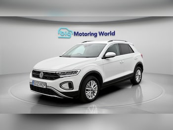 Used Volkswagen T-Roc 2023 for sale - 79008253: Photo