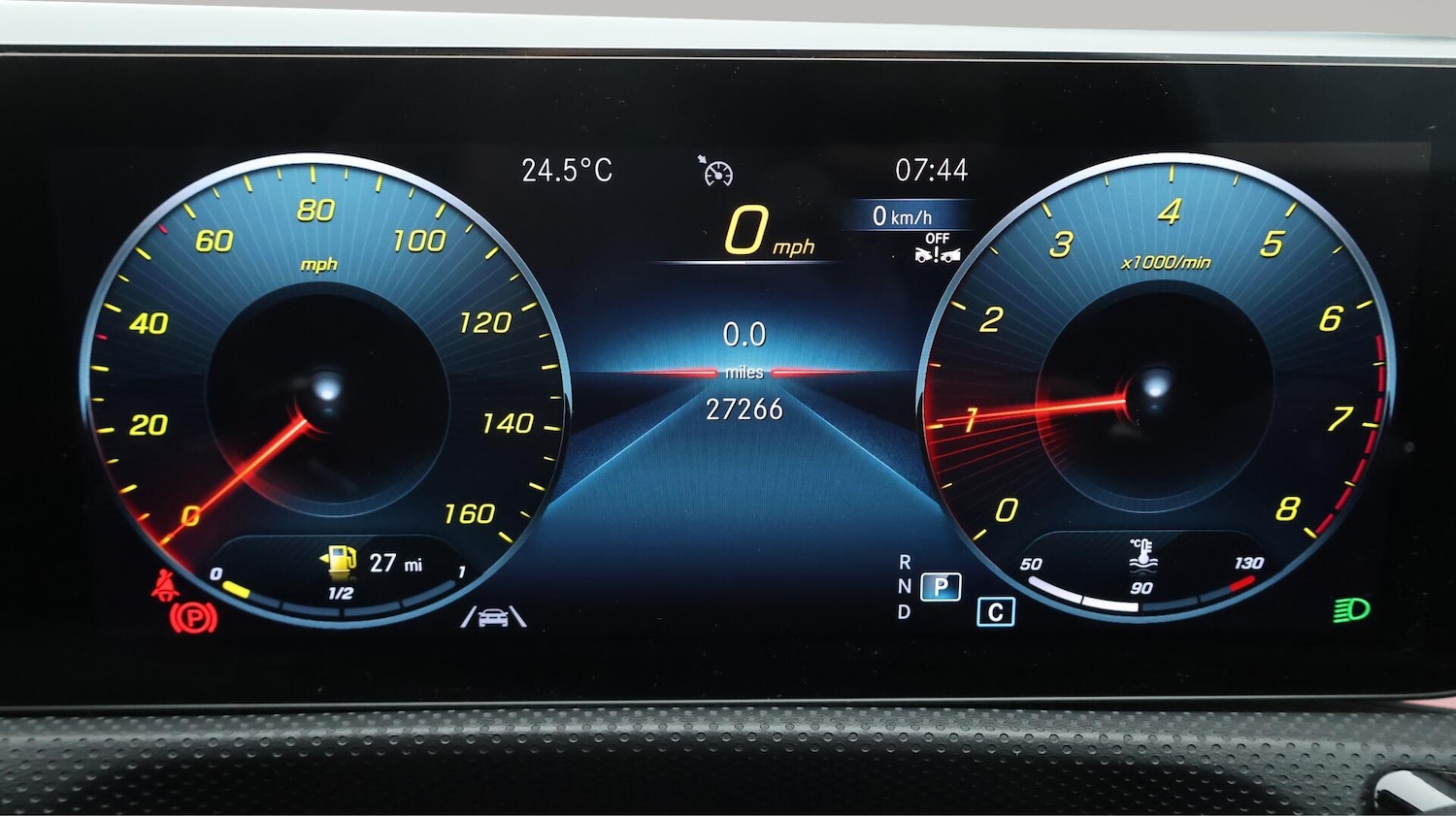 Used Mercedes-Benz CLA 2022 for sale - 76136536: Photo 11