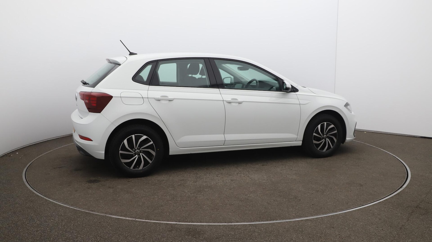 Used Volkswagen Polo 2022 for sale - 76136041: Photo 50