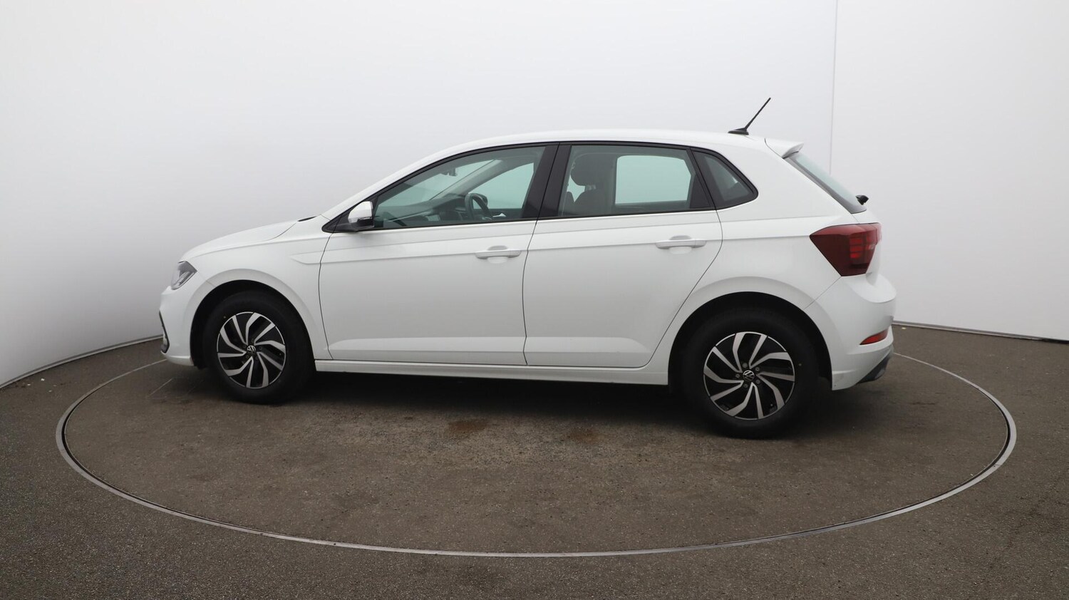 Used Volkswagen Polo 2022 for sale - 76136041: Photo 57