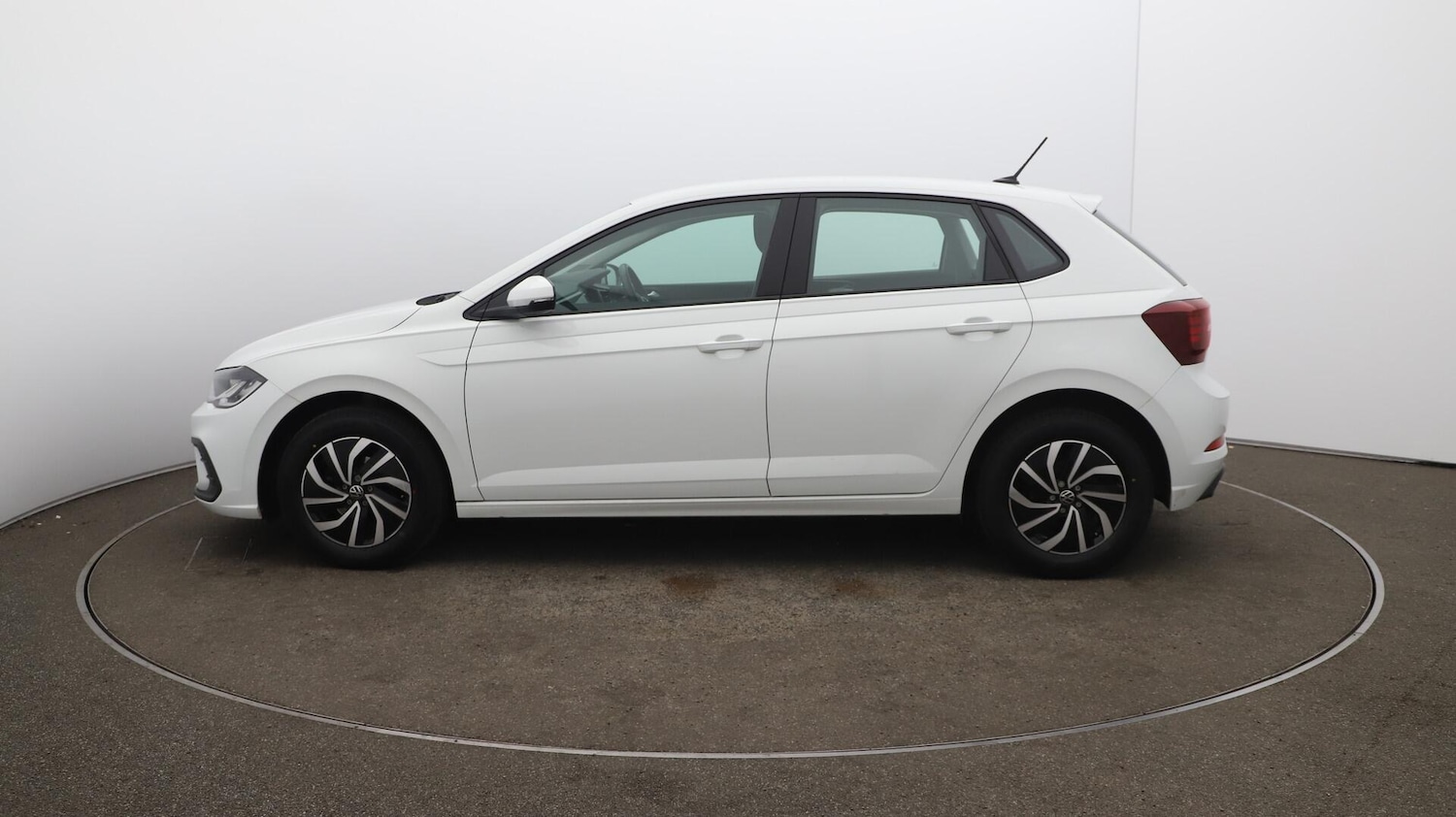Used Volkswagen Polo 2022 for sale - 76136041: Photo 63