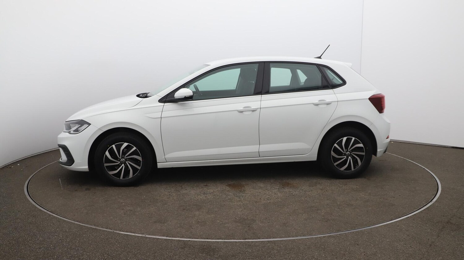 Used Volkswagen Polo 2022 for sale - 76136041: Photo 64