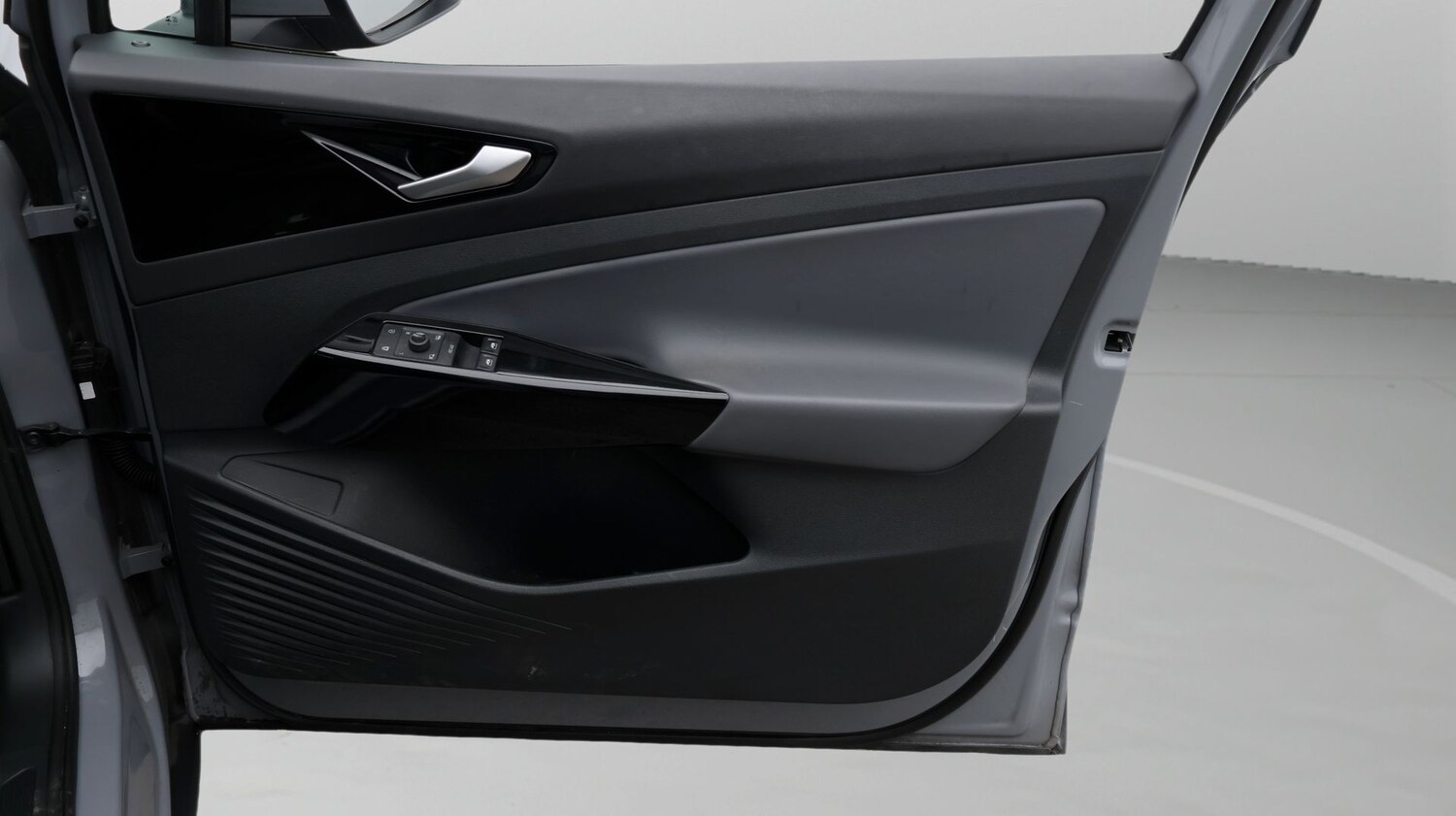 Used Volkswagen ID.4 2023 for sale - 77310601: Photo 15