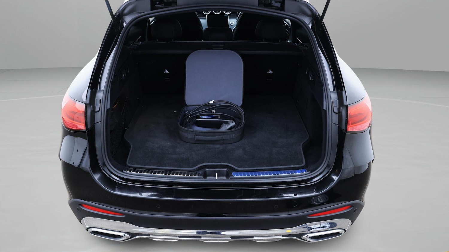 Used Mercedes-Benz GLC 2024 for sale - 76432384: Photo 18