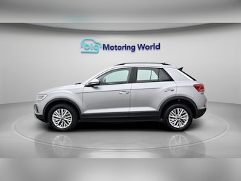 Used Volkswagen T-Roc 2022 for sale - 78524074: Photo