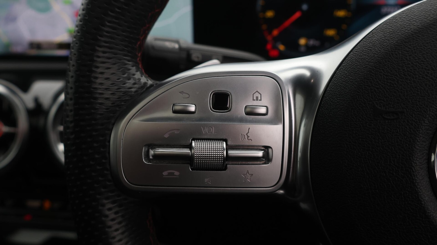 Used Mercedes-Benz A-Class 2019 for sale - 76432626: Photo 26