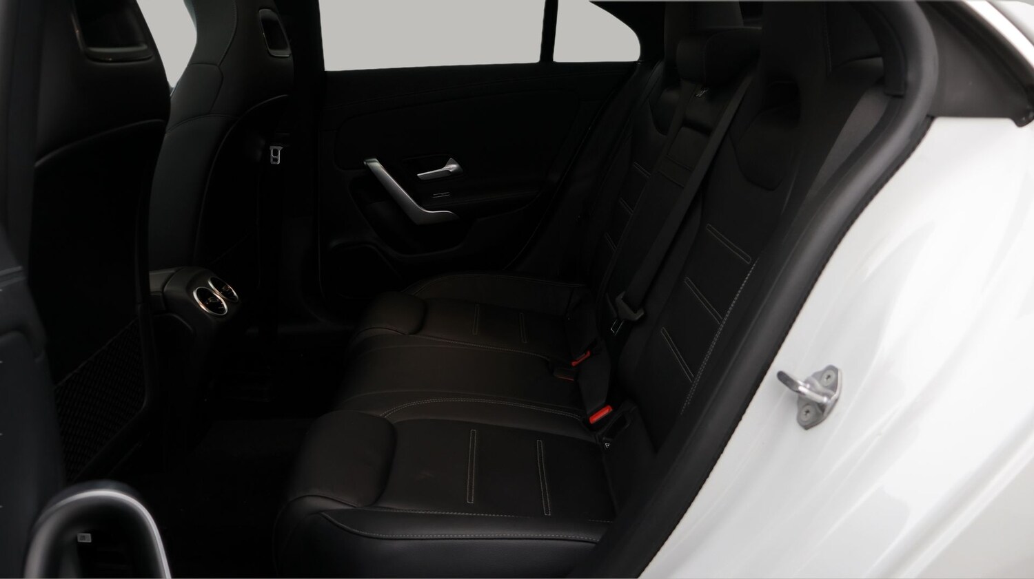 Used Mercedes-Benz CLA 2022 for sale - 77900915: Photo 16