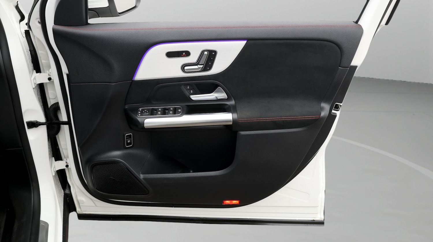 Used Mercedes-Benz EQA 2023 for sale - 77084036: Photo 15