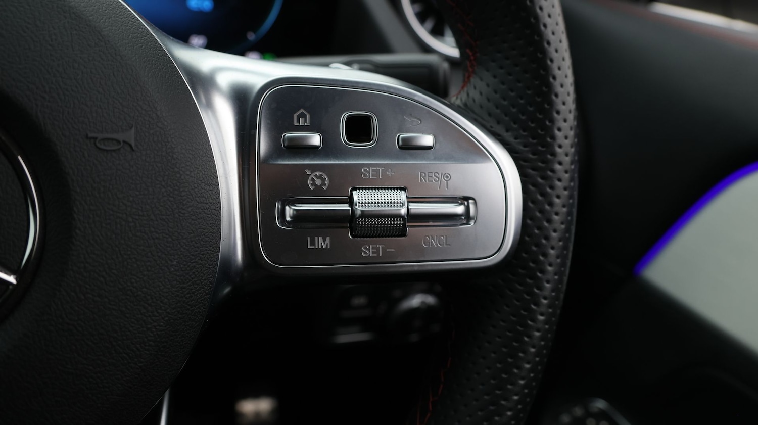 Used Mercedes-Benz EQA 2023 for sale - 77084036: Photo 24