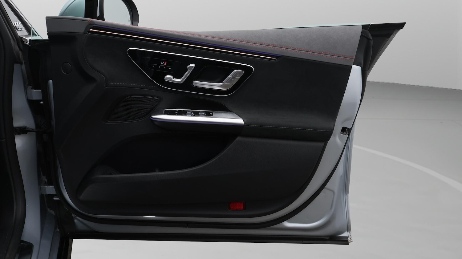 Used Mercedes-Benz EQA 2022 for sale - 76633937: Photo 16