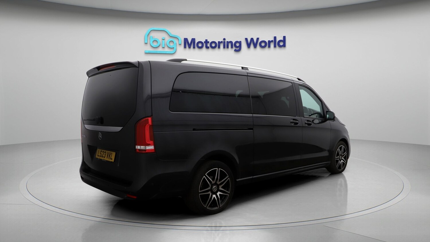 Used Mercedes-Benz V-Class 2023 for sale - 77541262: Photo 7