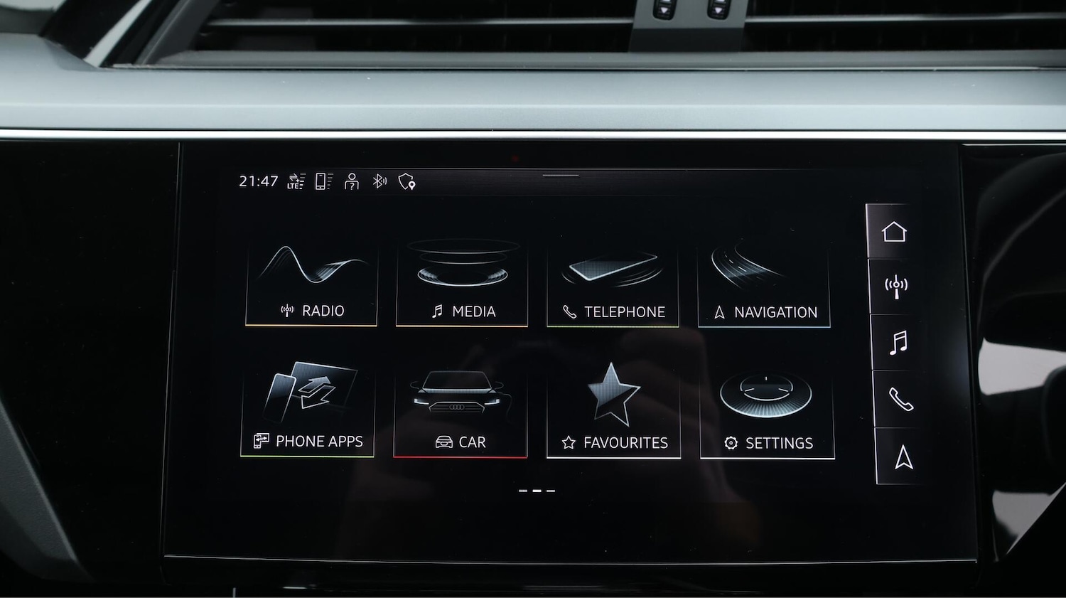 Used Audi e-tron 2022 for sale - 76084821: Photo 12