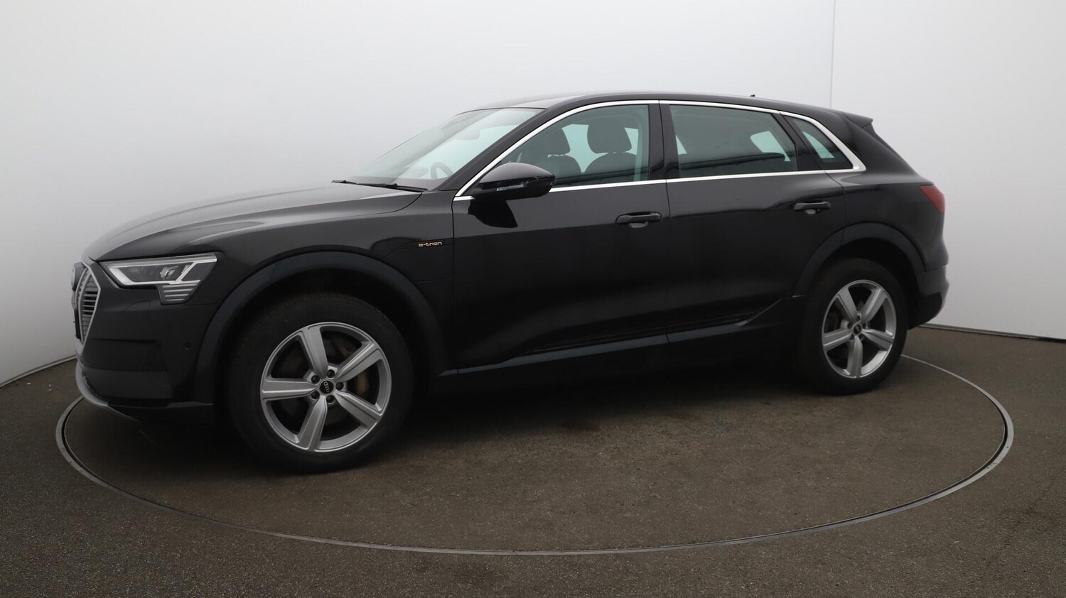 Used Audi e-tron 2022 for sale - 76084821: Photo 68