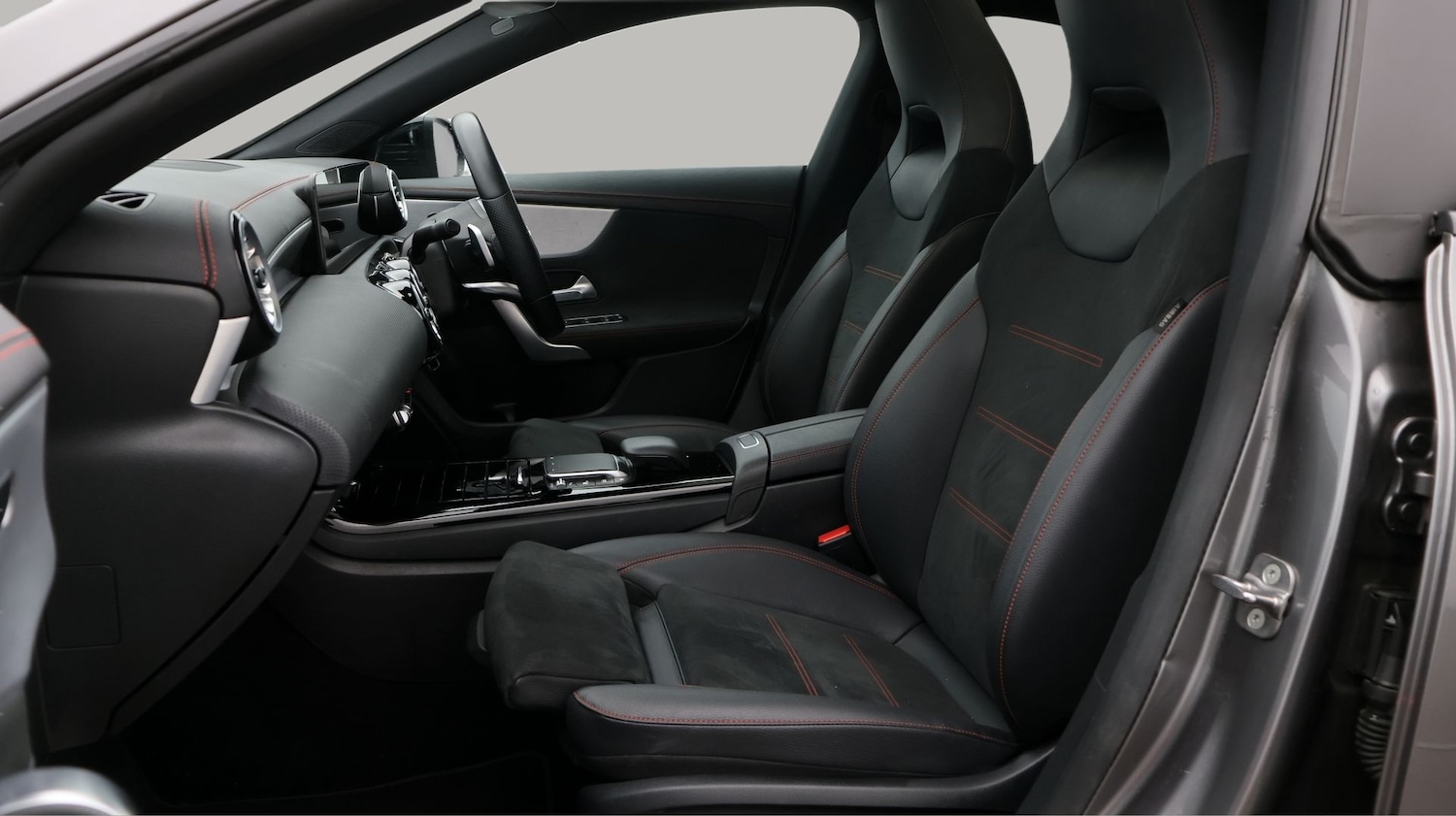 Used Mercedes-Benz CLA 2023 for sale - 77776120: Photo 14