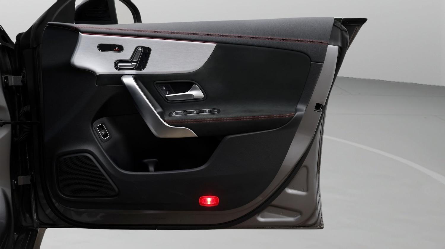 Used Mercedes-Benz CLA 2023 for sale - 77776120: Photo 15