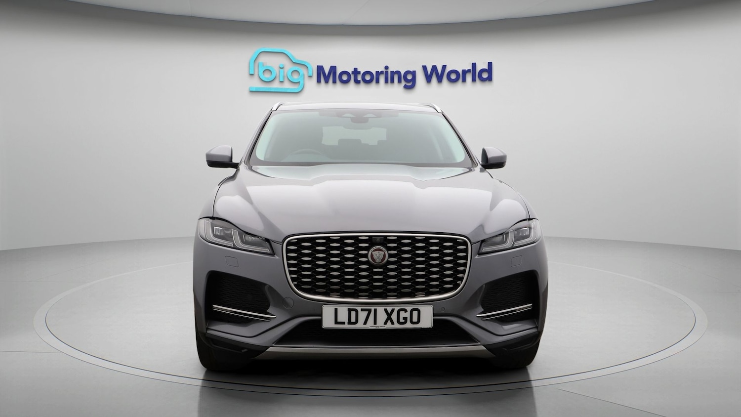 Used Jaguar F-Pace 2021 for sale - 77208151: Photo 2