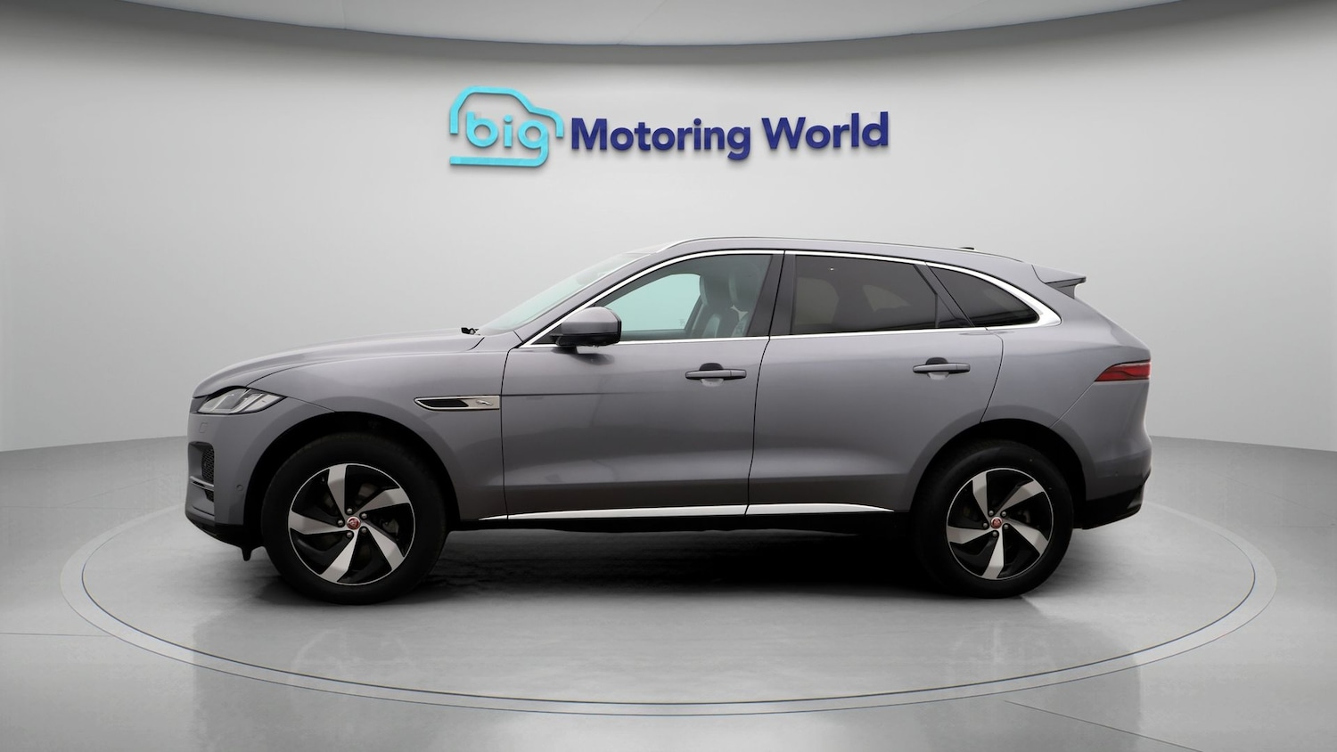 Used Jaguar F-Pace 2021 for sale - 77208151: Photo 4