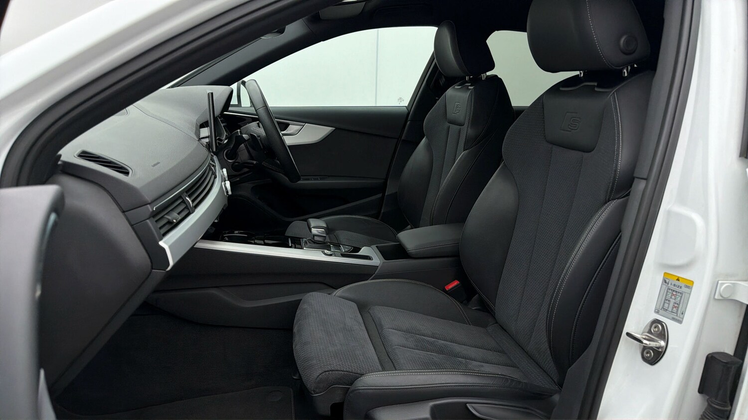 Used Audi A4 2023 for sale - 77742400: Photo 13