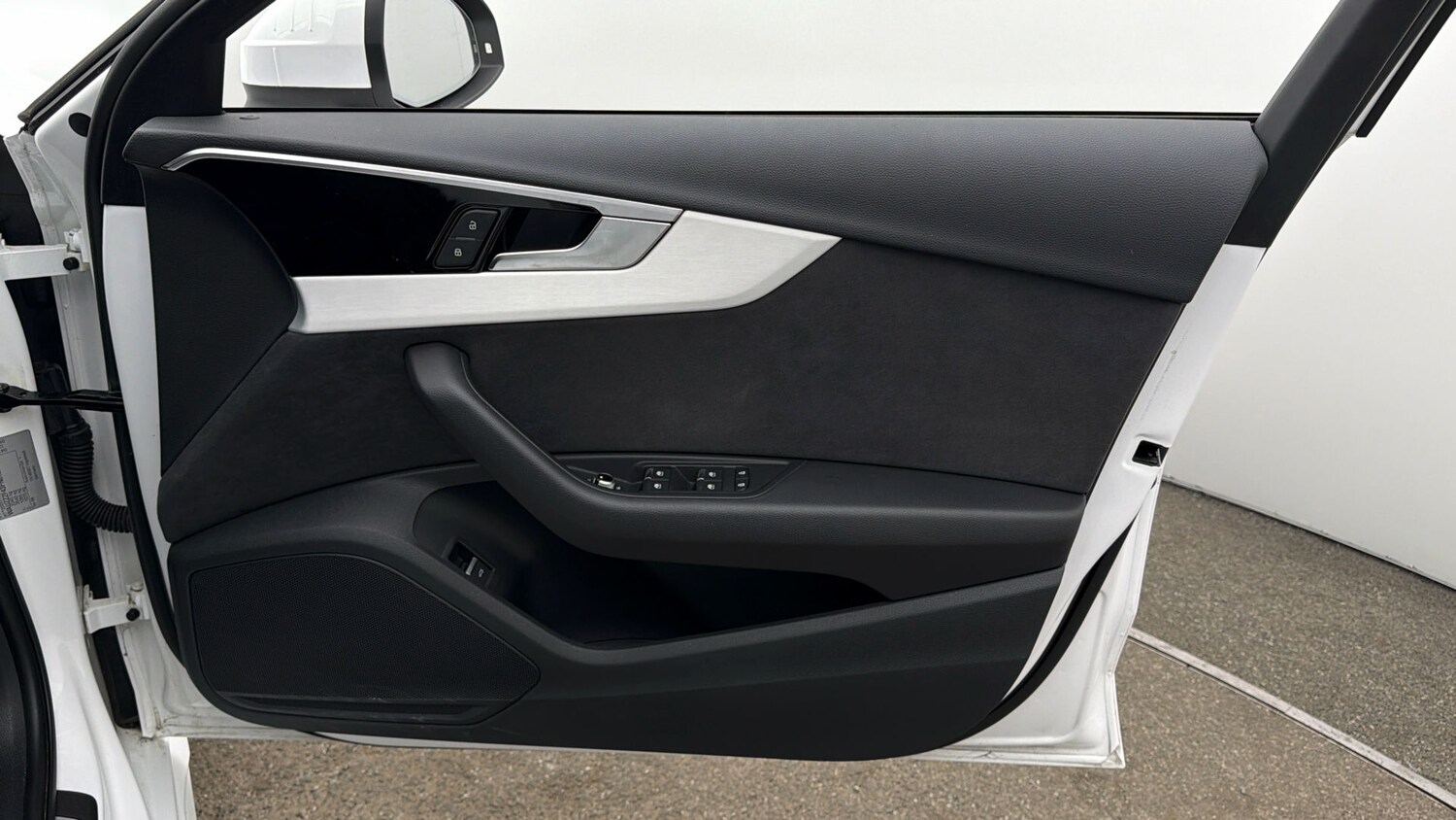 Used Audi A4 2023 for sale - 77742400: Photo 14