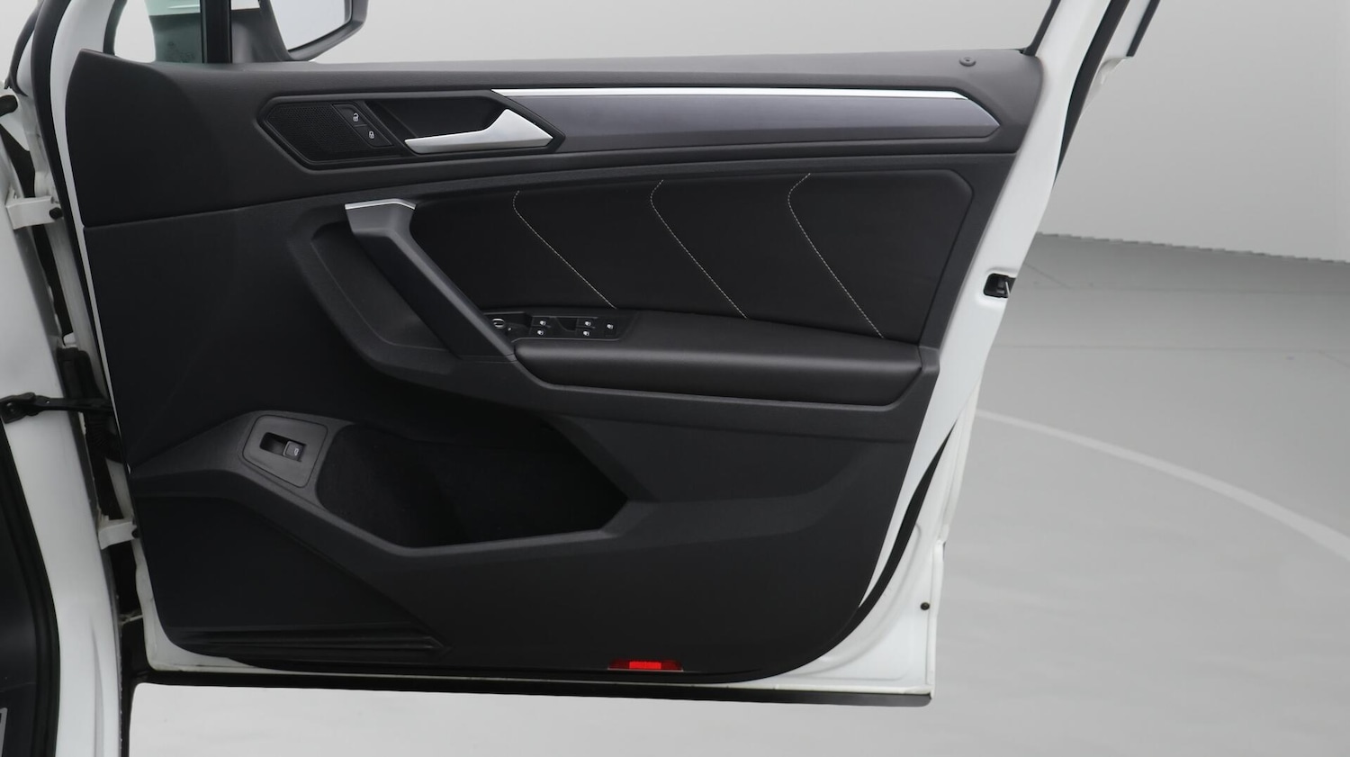 Used Volkswagen Tiguan 2020 for sale - 76584342: Photo 16