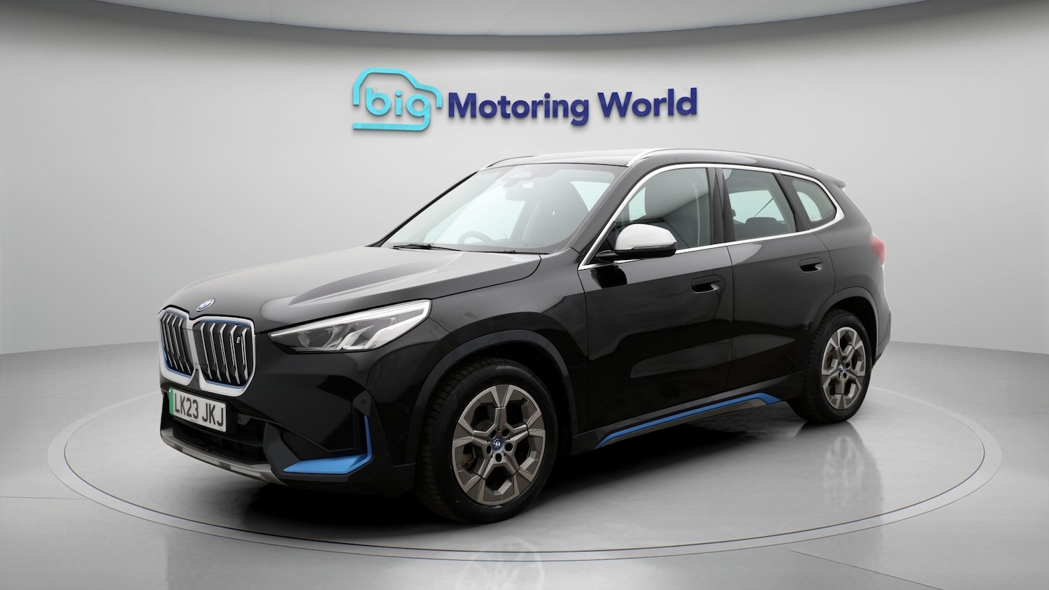 Used BMW iX1 for sale - 77650424: Photo 3