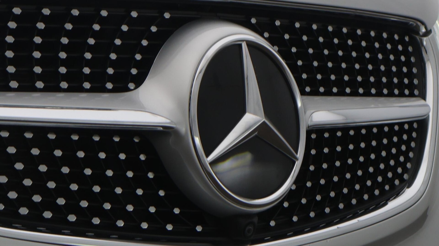 Used Mercedes-Benz V-Class 2023 for sale - 76408928: Photo 26