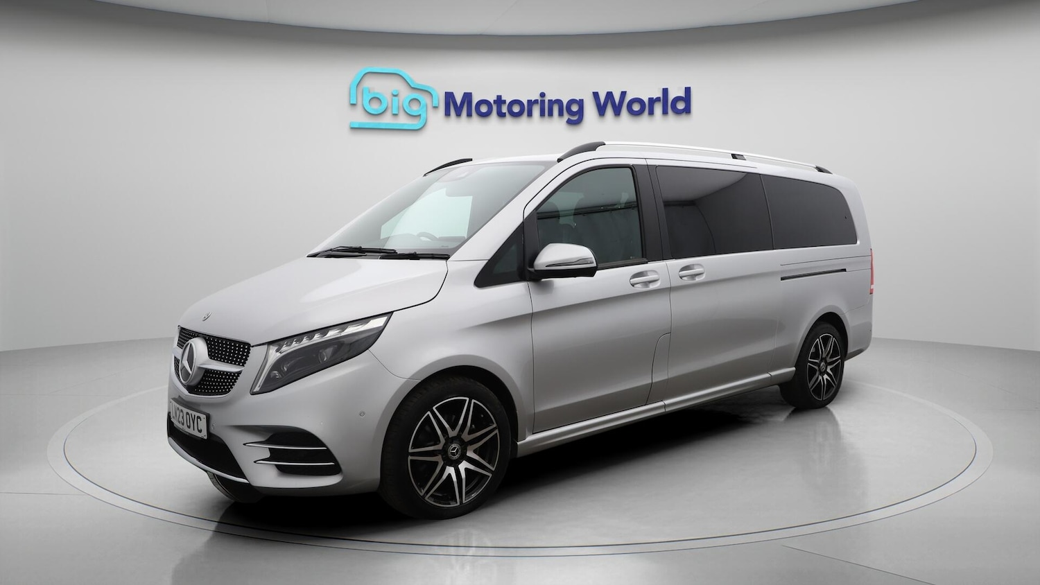 Used Mercedes-Benz V-Class 2023 for sale - 76408928: Photo 4