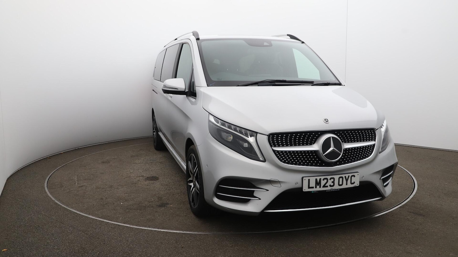 Used Mercedes-Benz V-Class 2023 for sale - 76408928: Photo 45