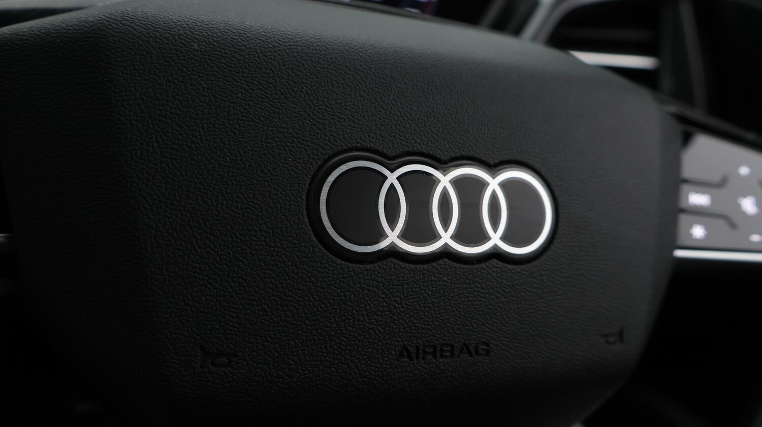 Used Audi Q4 e-tron 2021 for sale - 76094248: Photo 25