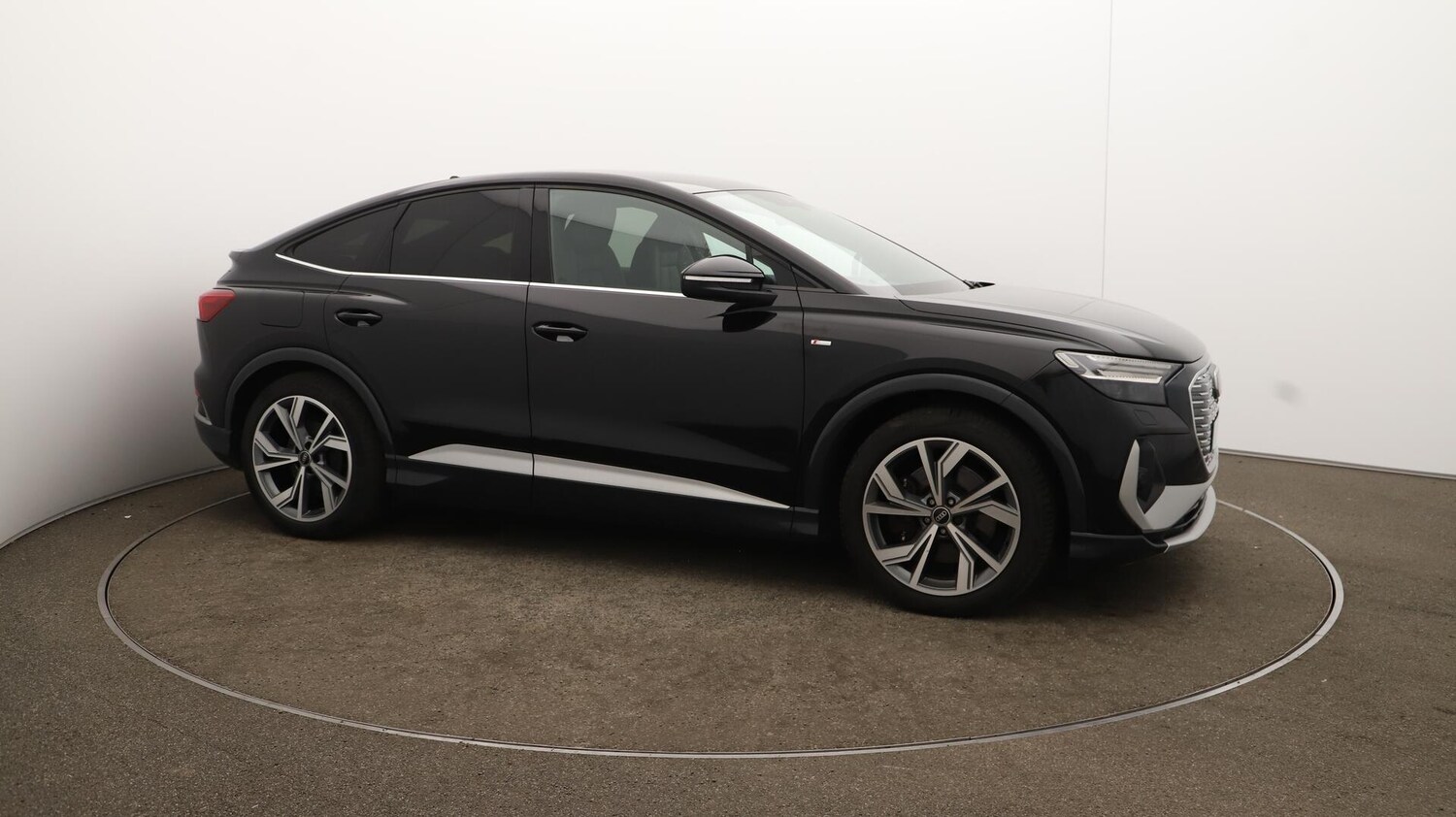Used Audi Q4 e-tron 2021 for sale - 76094248: Photo 49