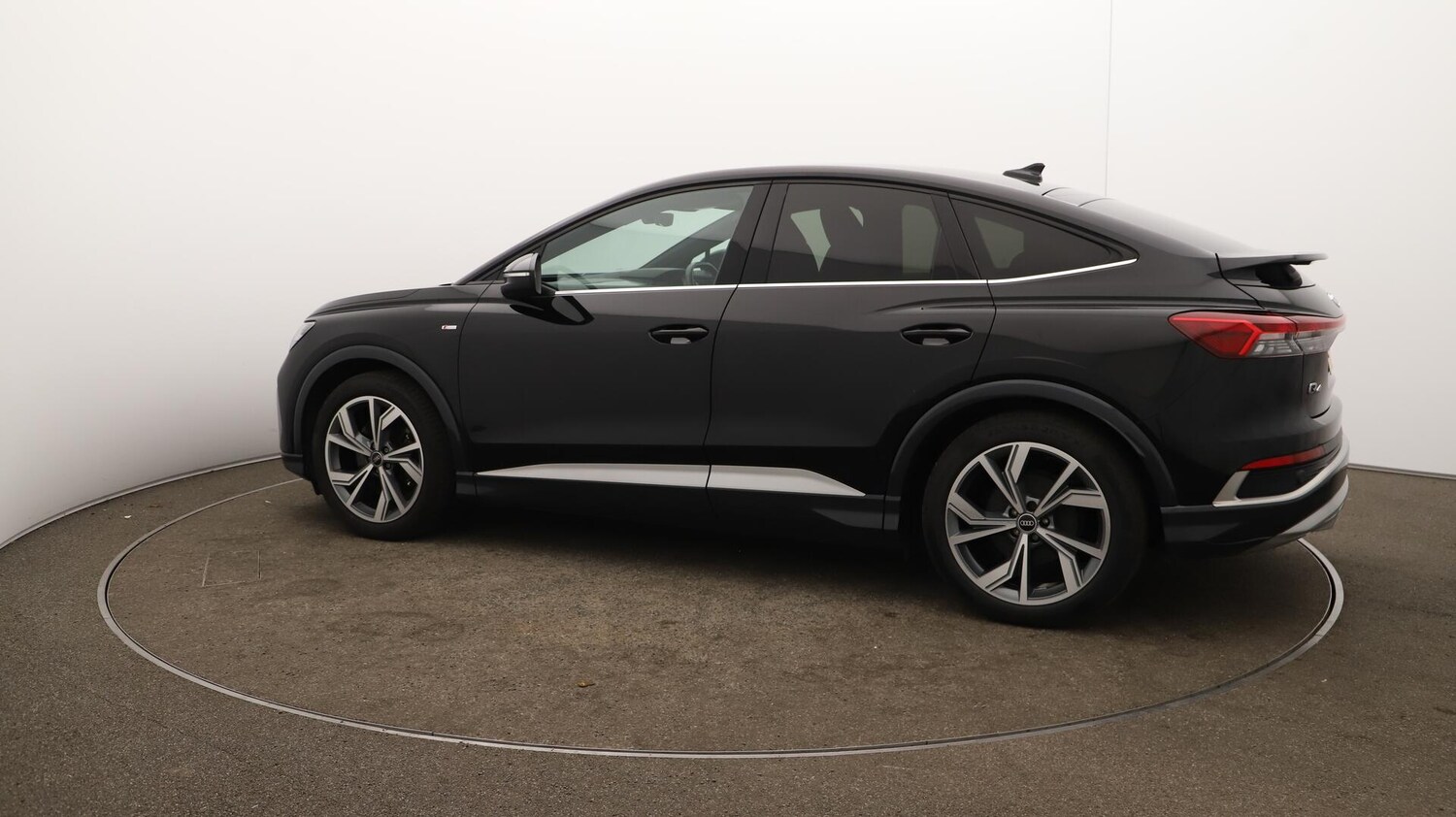 Used Audi Q4 e-tron 2021 for sale - 76094248: Photo 50