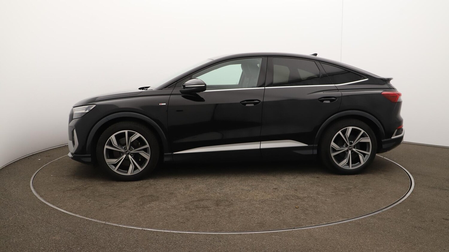 Used Audi Q4 e-tron 2021 for sale - 76094248: Photo 68