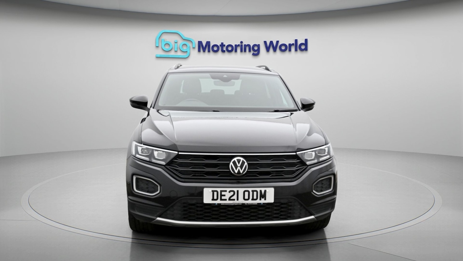 Used Volkswagen T-Roc 2021 for sale - 78175956: Photo 2
