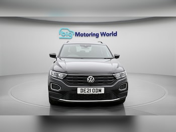 Used Volkswagen T-Roc 2021 for sale - 78175956: Photo